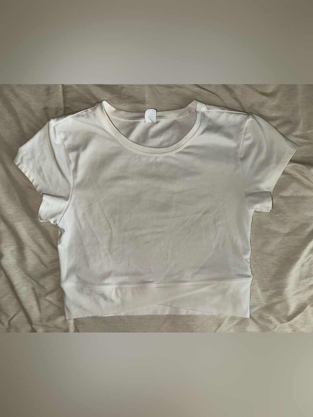 Old Navy Powerchill White Cropped Crewneck Shirt